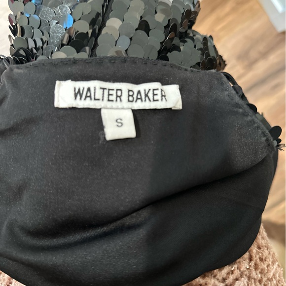 Walter Baker NWT Sequin Top - Picture 3 of 4